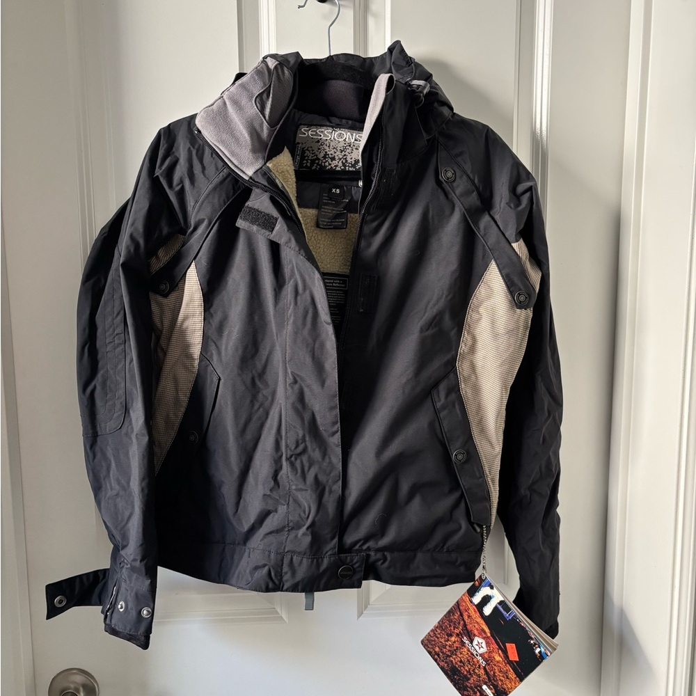 NWT: Sessions Black and Tan ski Jacket
